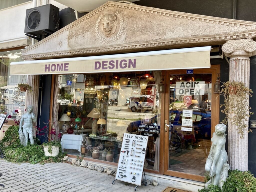 Home Design Datça mağazası dış cephe görünümü, Datça